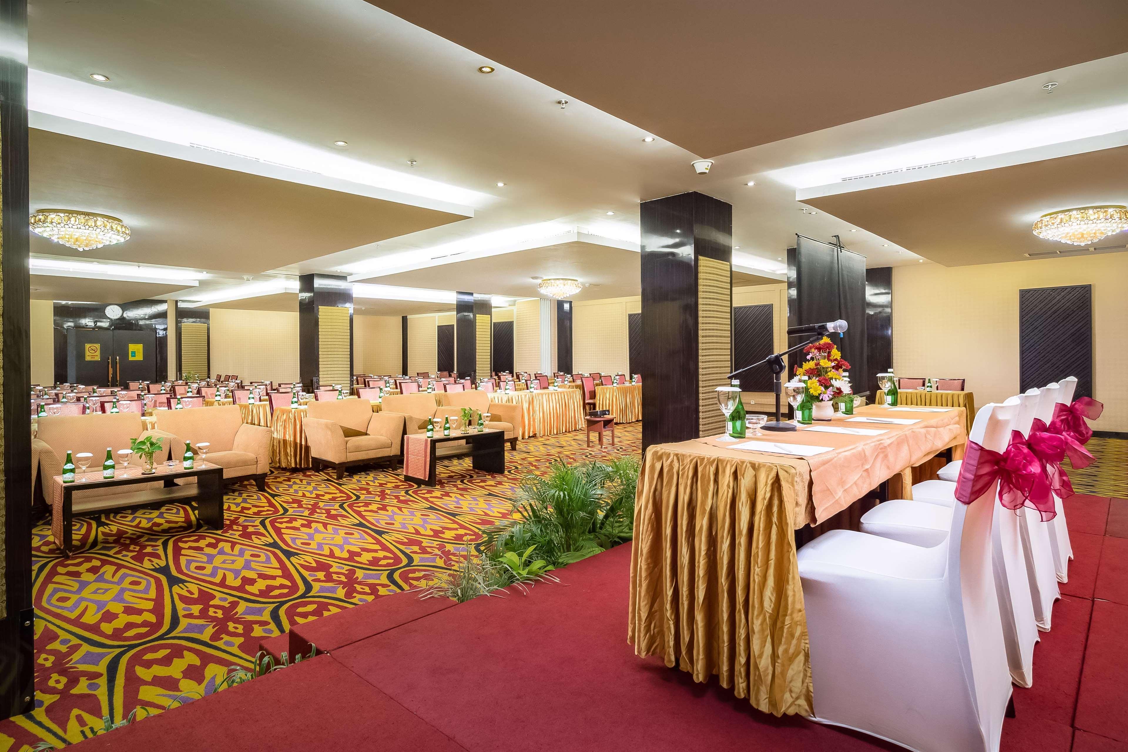 Best Western Plus Makassar Beach Hotel Luaran gambar